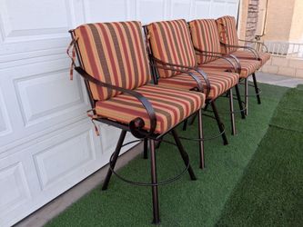 ARIZONA HIGH BAR STOOLS LIKE NEW