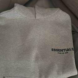 Essentials Hoddies/ Sweats /shorts 