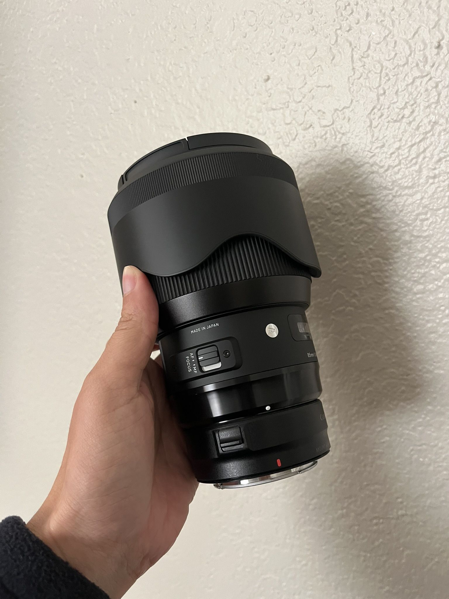 85 mm Sigma Art Lens F/1.4