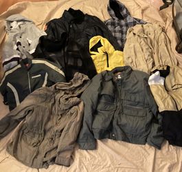 10 Nice Mens Coats and Jackets, Not Sold separately, Just in a Lot for Cheaper.  I have 14 Boxes of Nice mostly ladies jeans, all different.  I was sa