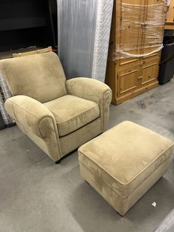 Lounge chair