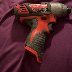 M12 Impact Milwaukee 