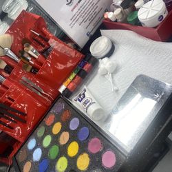 Online-Makeup Artistry Certification!!!