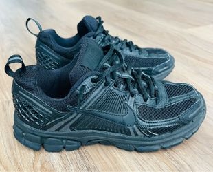 Amazing Nike Vomero 5 Kids Sneakers + Nike Set