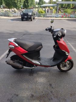 2012 buddy 50cc scooter