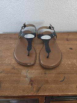 Michael Korr Size Small