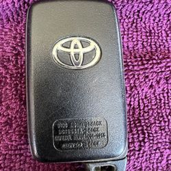 2015 Toyota Plug-in Prius  Parts
