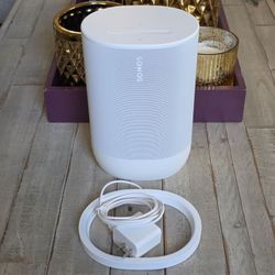 Sonos Move 2 Portable Smart WiFi Speaker with Bluetooth - Excellent Condition White