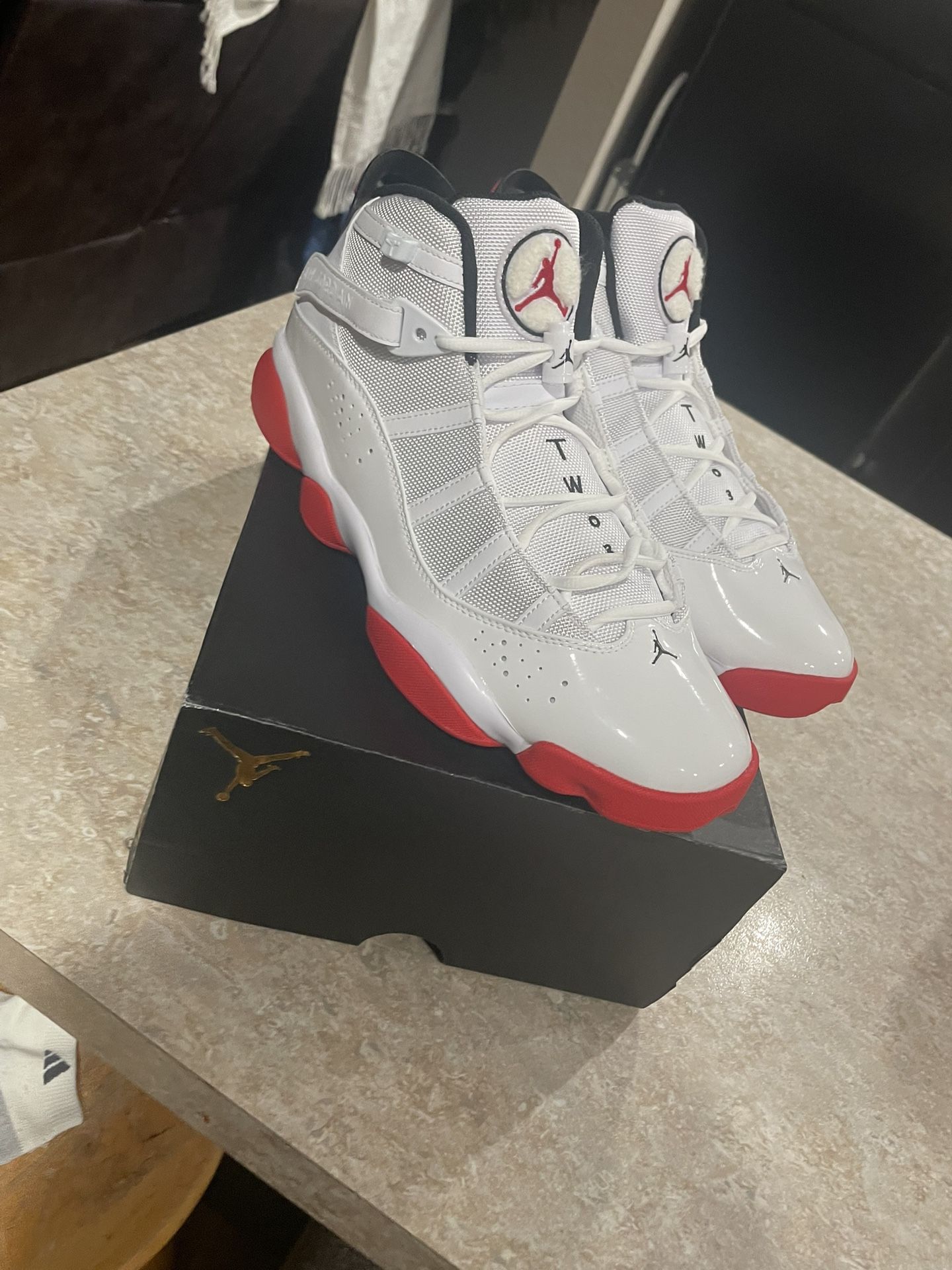 Jordan Ring 6 White University