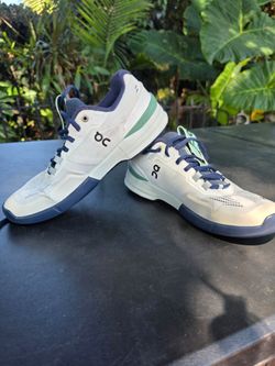 On Running Low-Top Sneakers White Navy Green