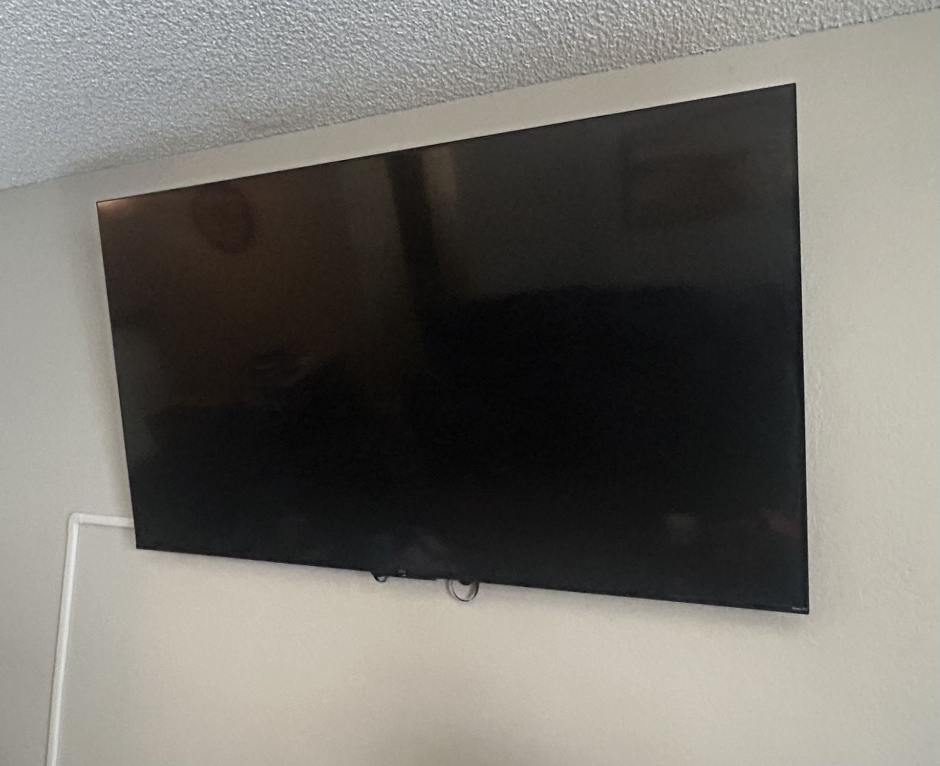 65” TV + Wall Mount 