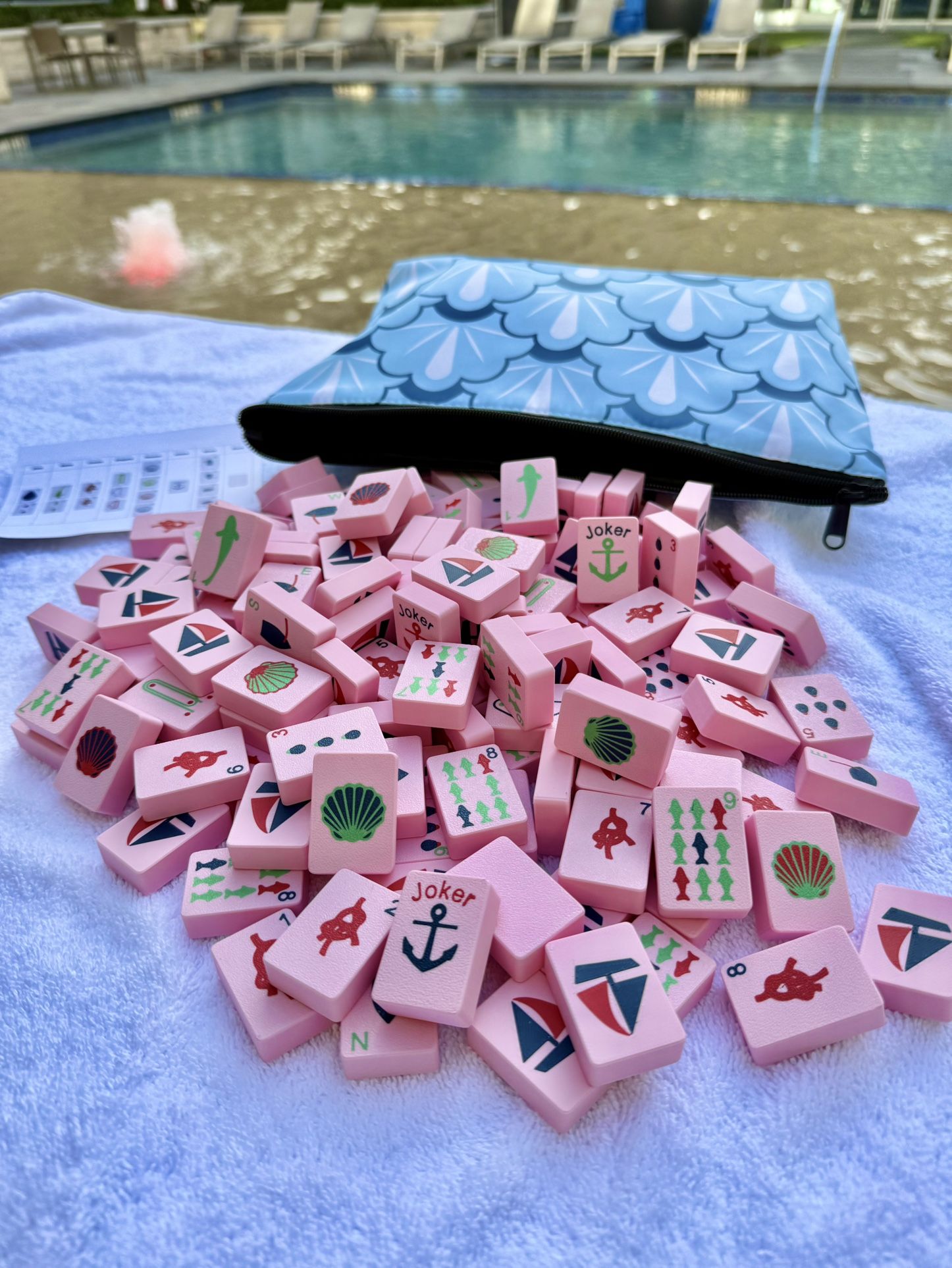 PERFECT TRAVEL WEIGHT Full Size Marine Mahjong Tiles