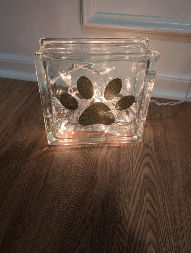 Light up Glass Paw Print Light