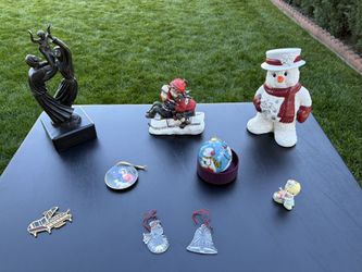 Christmas Decor And Tree Ornaments For Sale