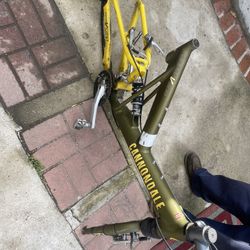 Super V900 Canonndale Frame Frame Only. 