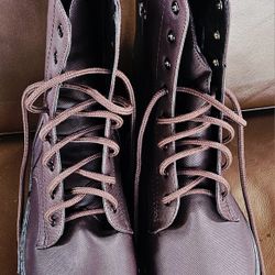 Forever 21 Women Black Lace Up Combat Boots Lug Sole  Size 10