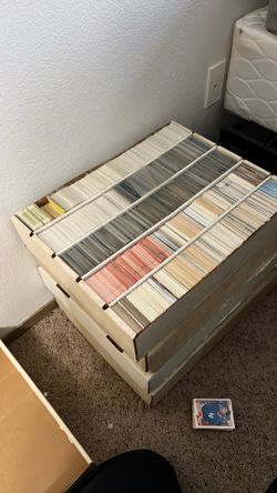 Baseball cards 80s and 90s