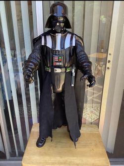 Star Wars Darth Vader 31 inches tall