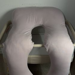 Pregnancy pillow