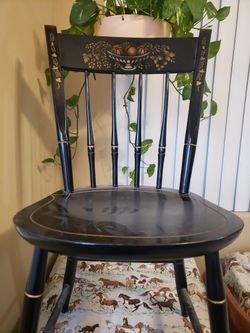 Nichols & Stone  Hitchcock Windsor Chair Black Gold