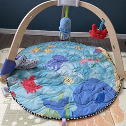 Melissa And Doug Ocean Wooden Play Gym 