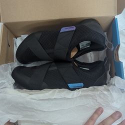 Brand New Shimano Cycling Shoes – Size 40 / US 7.8 – Peloton / Spin Compatible