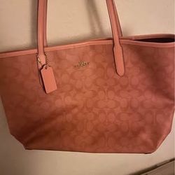 Coach Tote Purse 