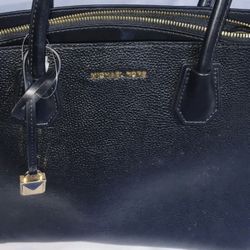 Michael Kors MK Satchel, Purse, Handbag Black Accordion Leather Mercer Kors Studio