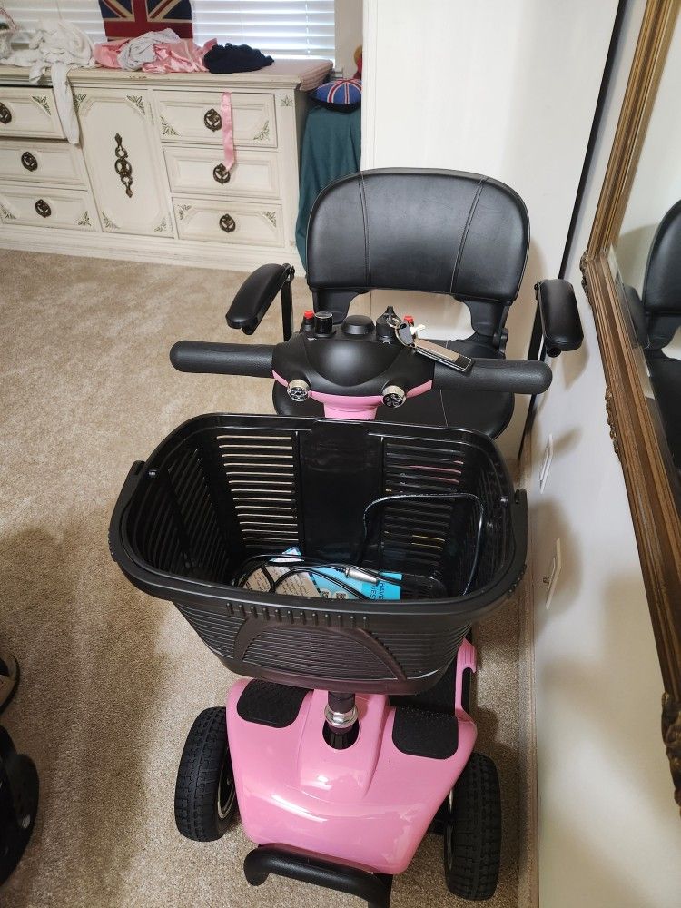Vive Pink Scooter