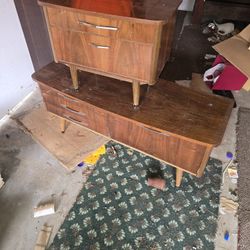 Vintage Furniture 