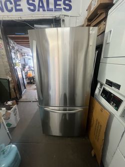 33in stainless steel refrigerator