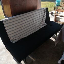 Couch (Futon)