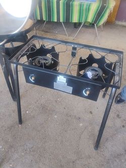 2 burner stove never used brand new in box 110$