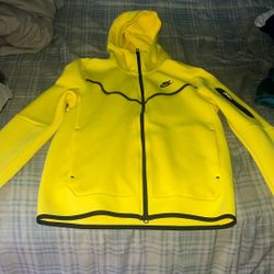 Nike Tech, Yellow, Medium 