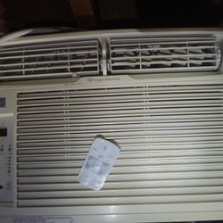 12,000 Btu A/c Window Unit