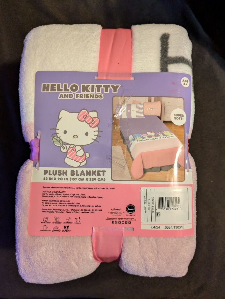 Hello Kitty Blanket