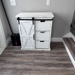 Wood Entrance Cabinet