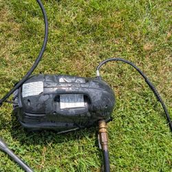 Black cat bc2000 pressure washer 1300 PSI works good. Need an adapter for the garden hose. I have one to try it with but not to go with it. Sometimes 