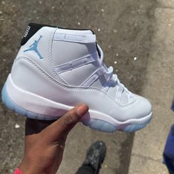 Jordan Retro 11 Legend Blue 