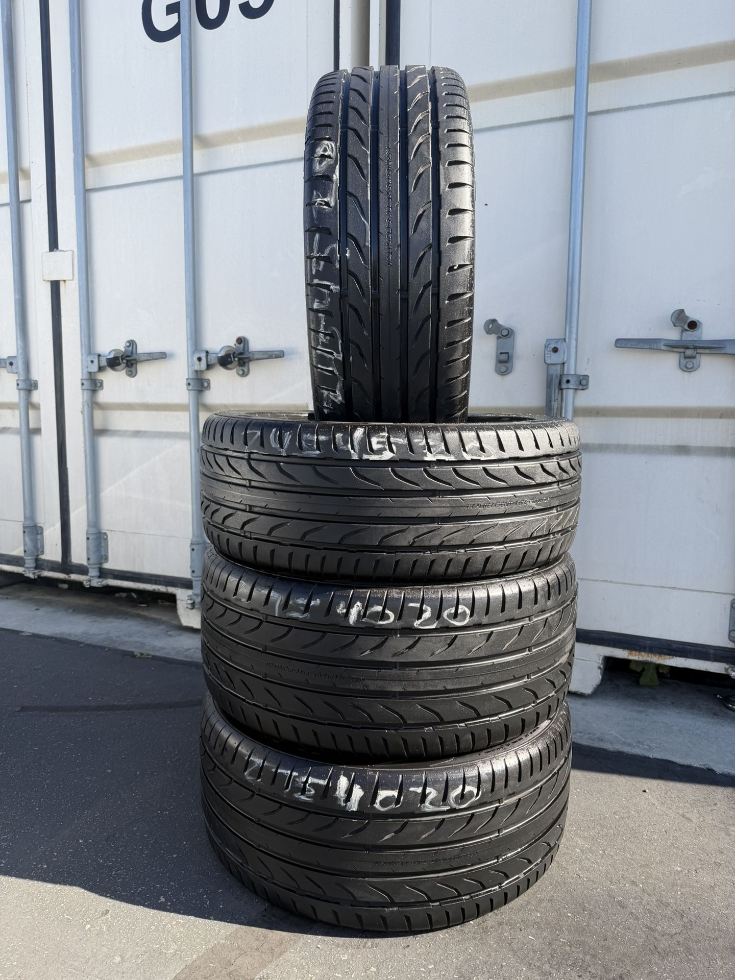 245/45/20-275/40/20 Set Of 4