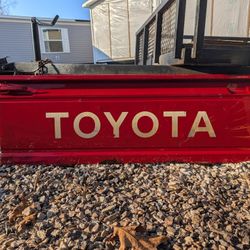 1980s Or 1990s Toyota Pickup Tailgate 