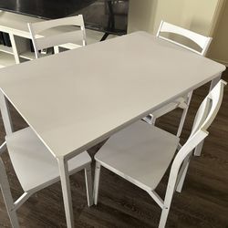 Dinning Table