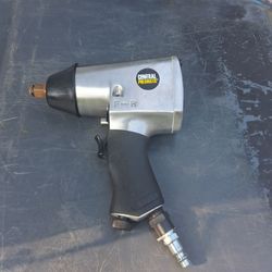 Central Pneumatic 1/2" Air Impact Wrench - Model 61718