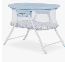 FREE ingenuity baby swing and dream on me baby bassinet