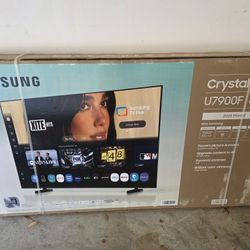 Brand New 65 " Samsung Crystal Uhd  Tv
