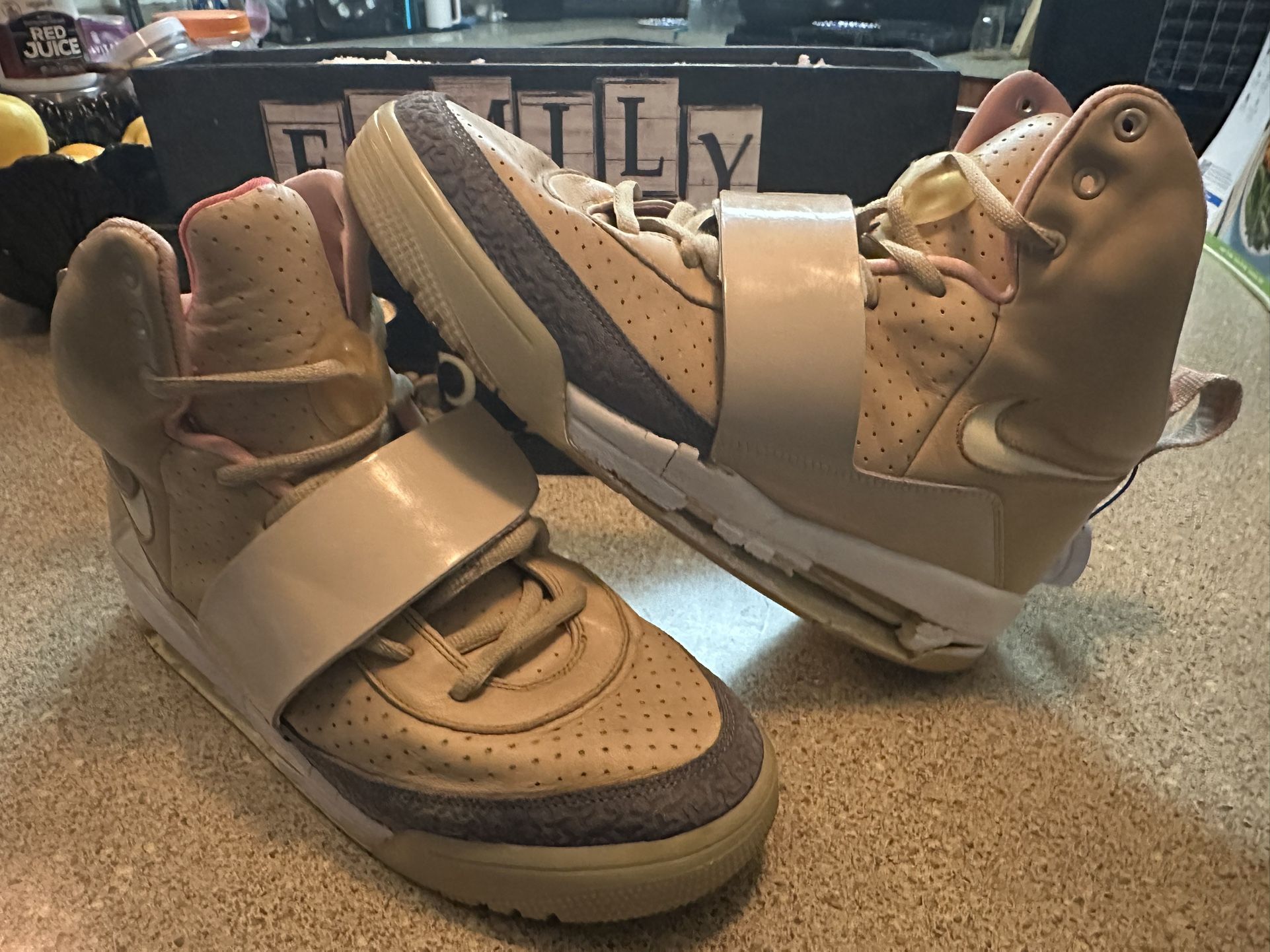 Nike Yeezy 1 Net Tan 11.5