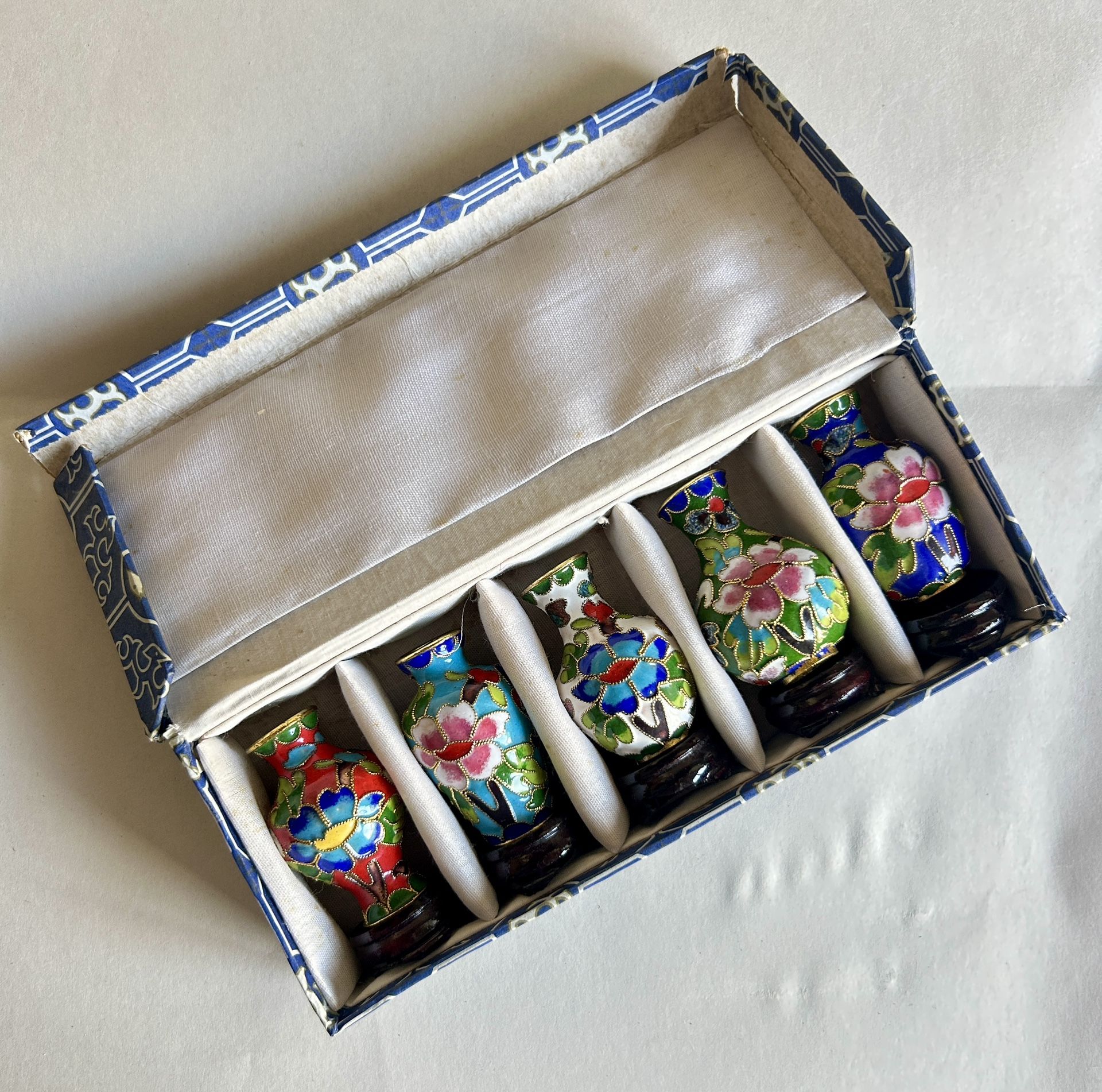 Five Vintage Miniature Chinese Cloisonné Vases With Wood Stands