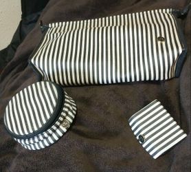 Vintage 3 pc Oscar re la Renta travel set