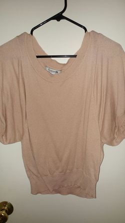 Size S sweater top