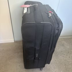 Free Large Luggage 